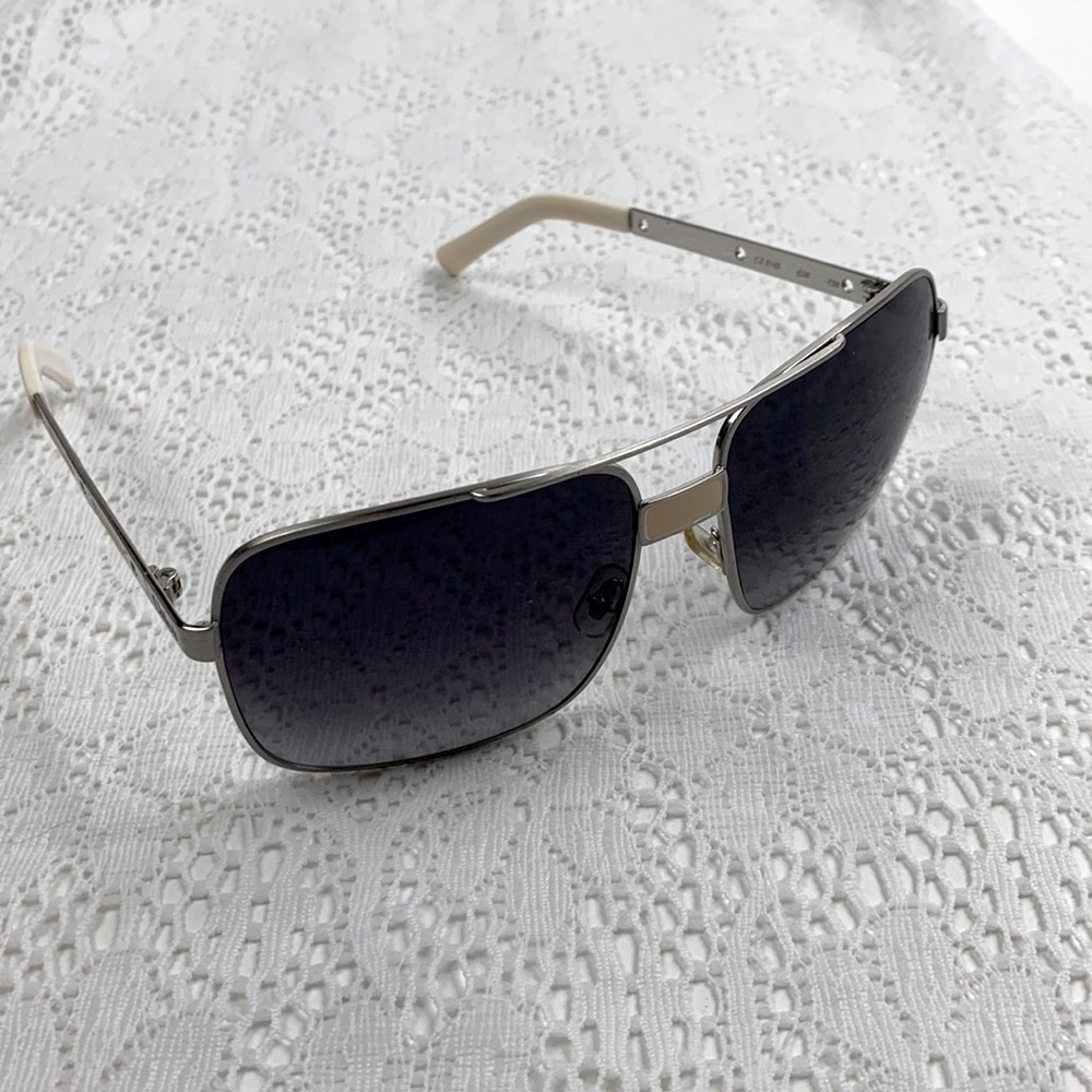 Chloe Vintage Sunglasses Silver wire frame Aviator square Authenticated Rare - Picture 4 of 16